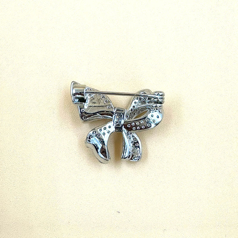 Elegant Crystal Bow Brooch