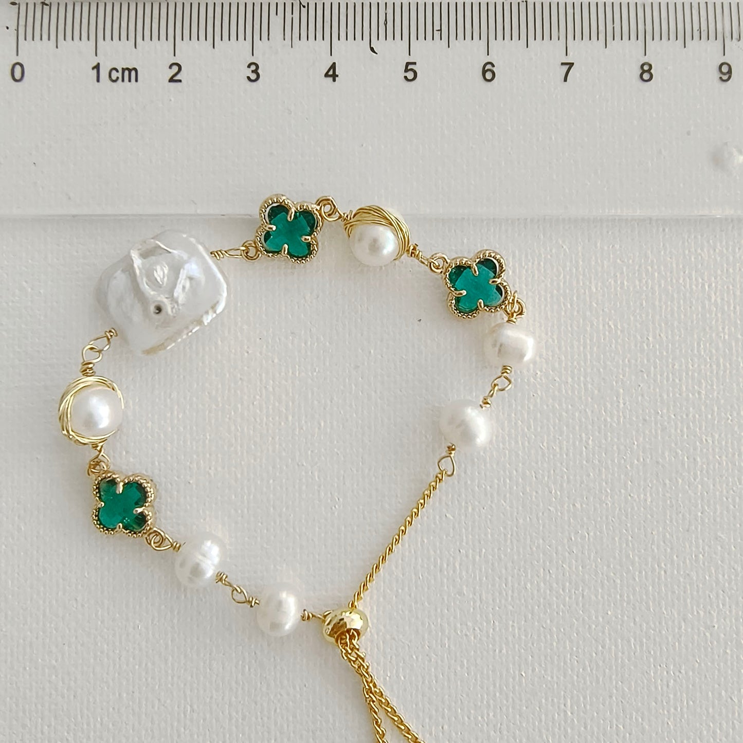 Emerald clover fresh water Pearl Charm Bracelet