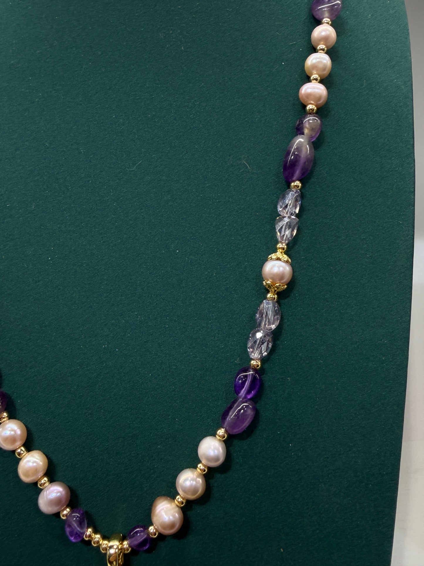 Natural crystal and fresh water pearl necklace