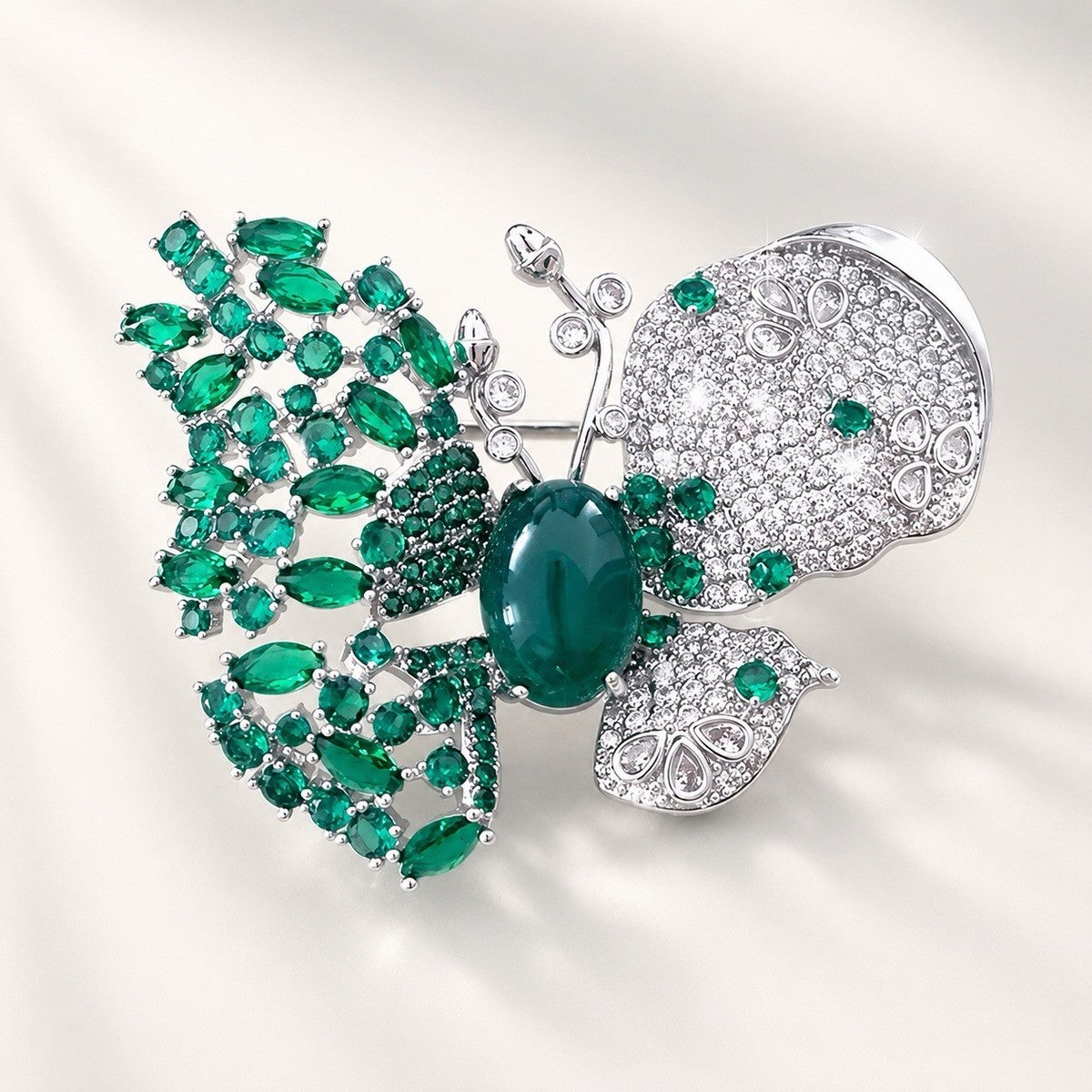 Natural Green Chalcedony Butterfly Brooch Silver Tone Crystal Zircon Lapel Pin
