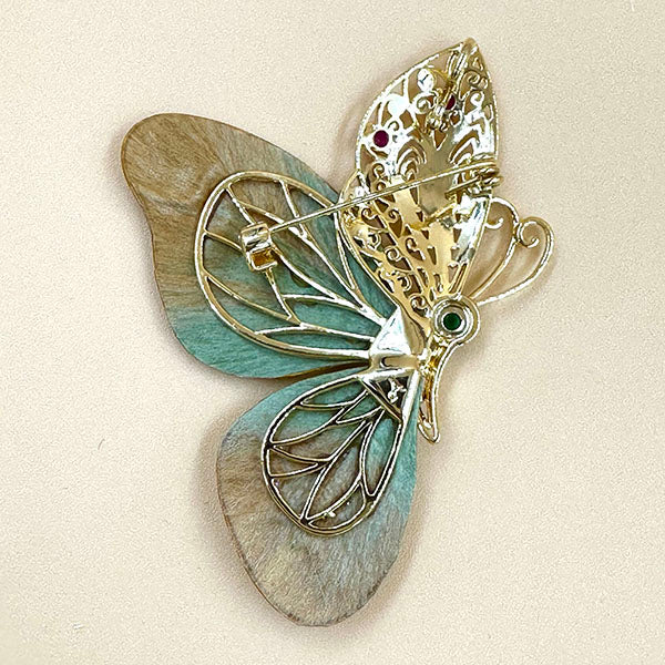 Pearl Butterfly Brooch – Filigree Gemstone Pin