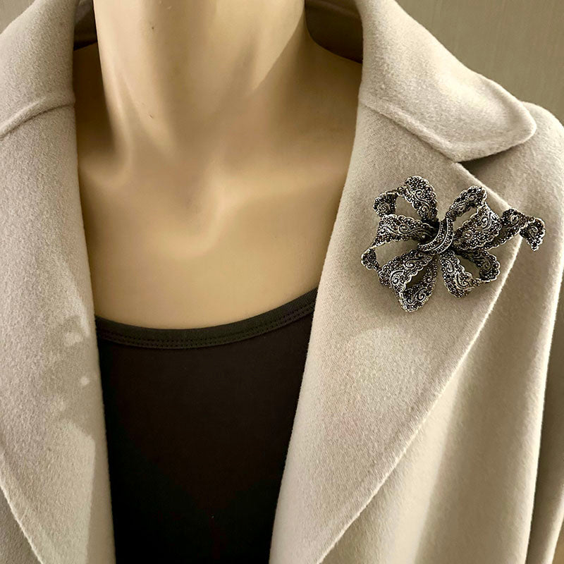 Vintage Filigree Bow Brooch 2 colours