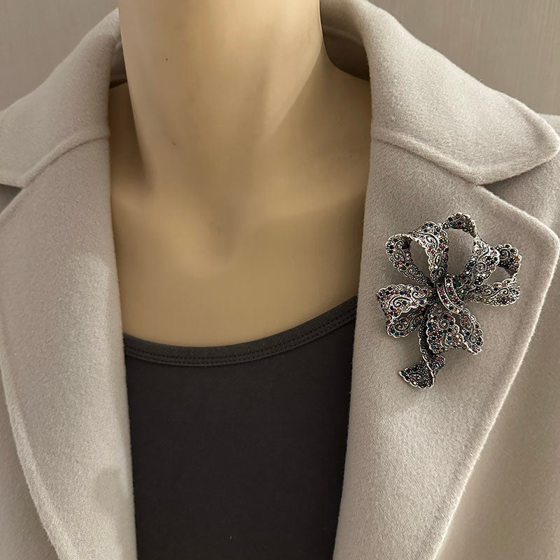 Vintage Filigree Bow Brooch 2 colours