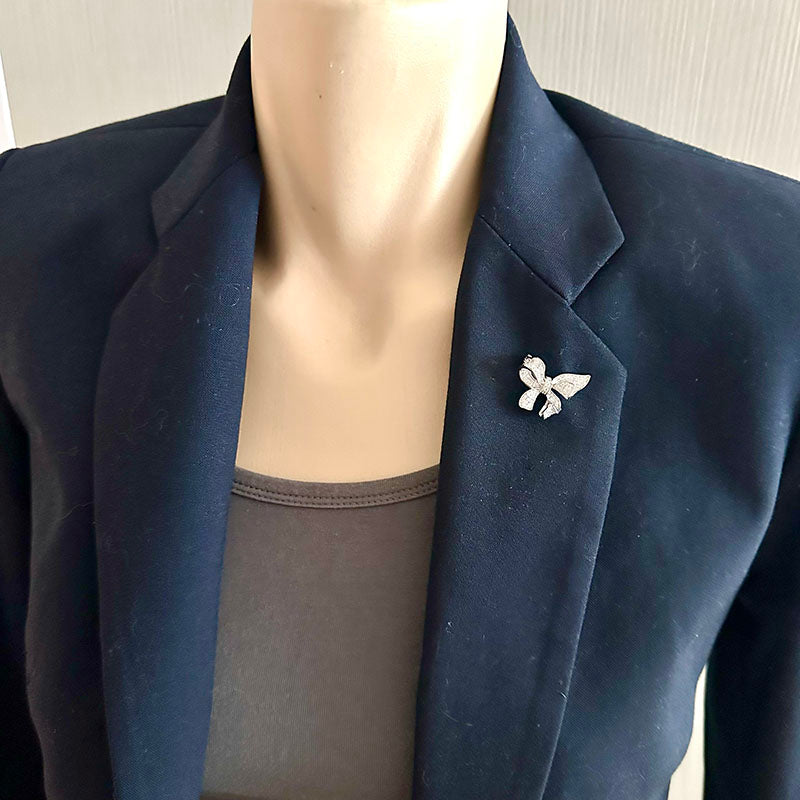 Elegant Crystal Bow Brooch