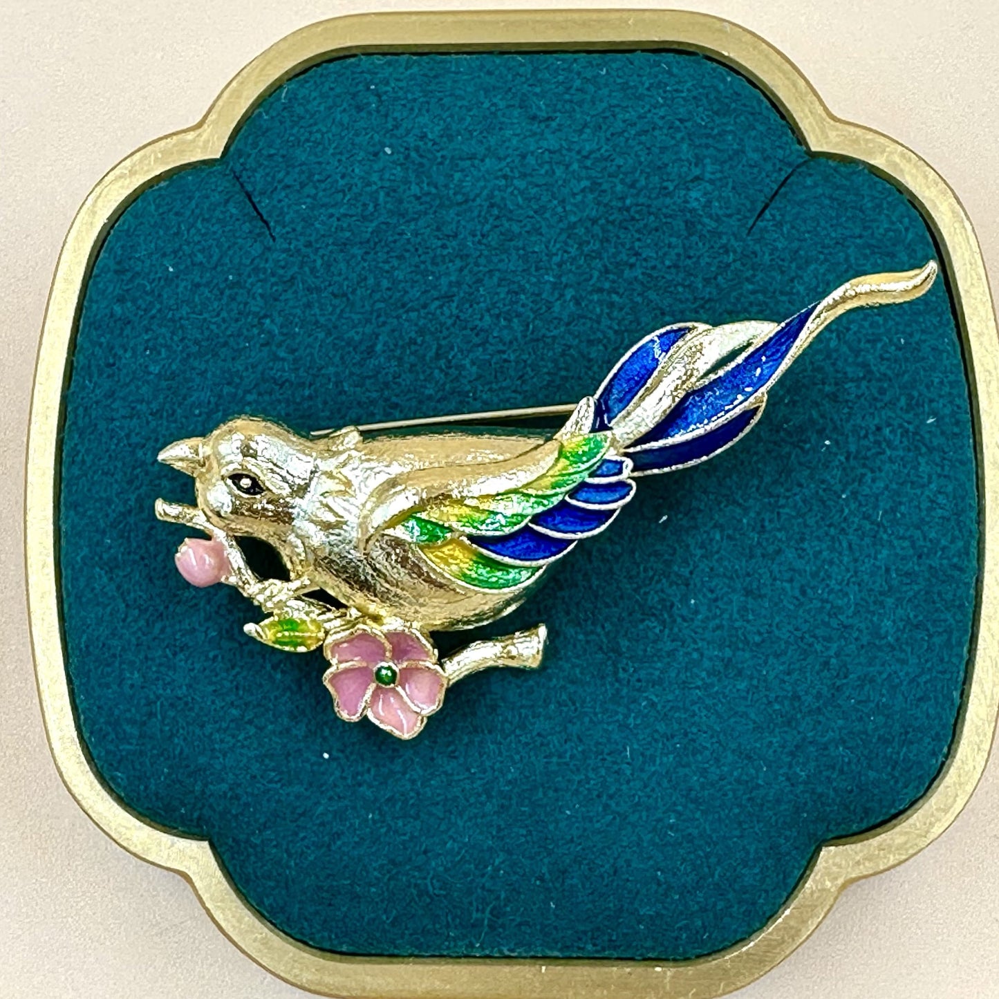 Golden Songbird Floral Brooch 2 colours