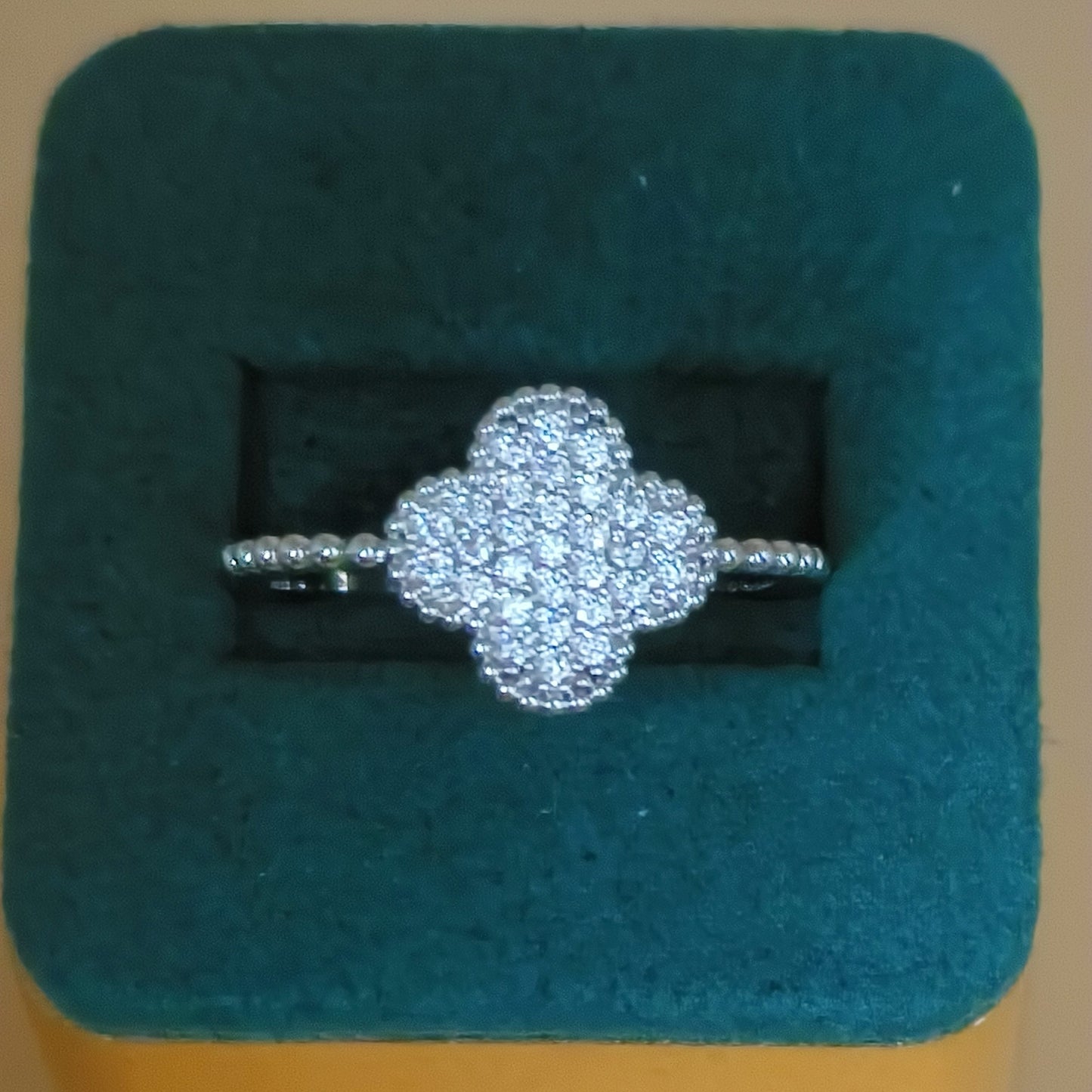 Full Paved Clover Ring Silver