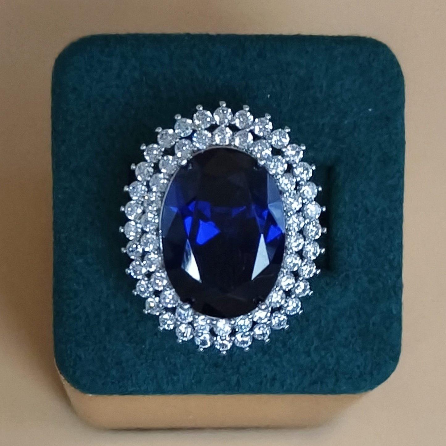 Royal Sapphire Lady Diana Ring