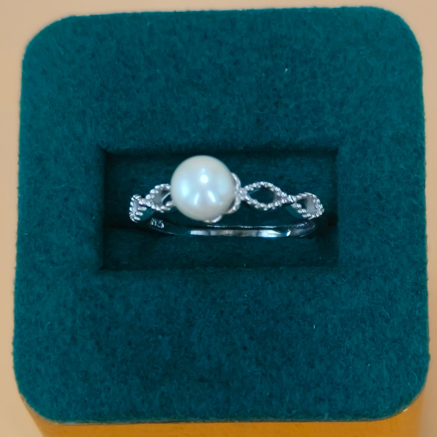 Twisted Fresh Water Pearl Ring - rp3