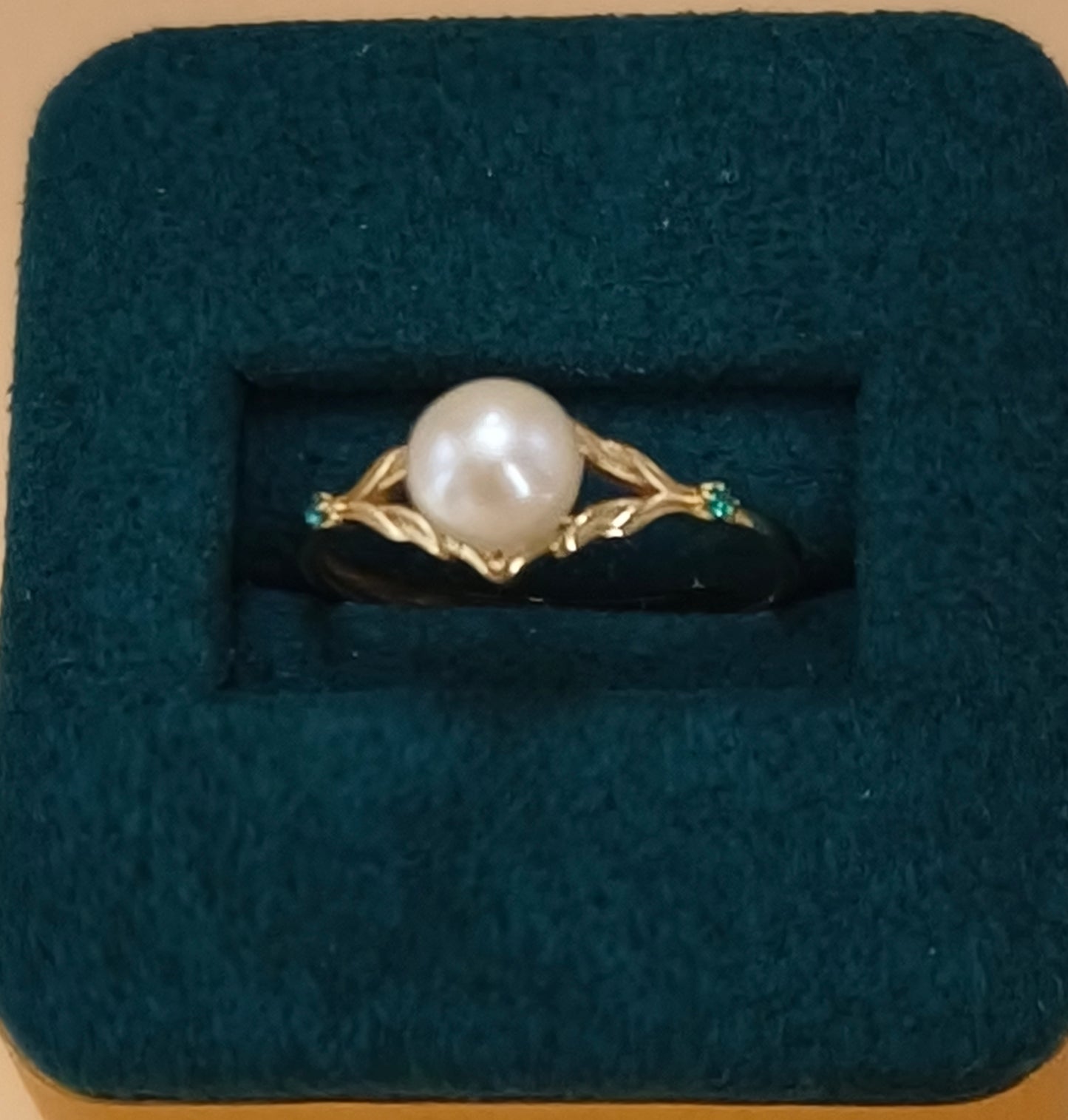 Gold Leaf Pearl Radiance Ring- rp5